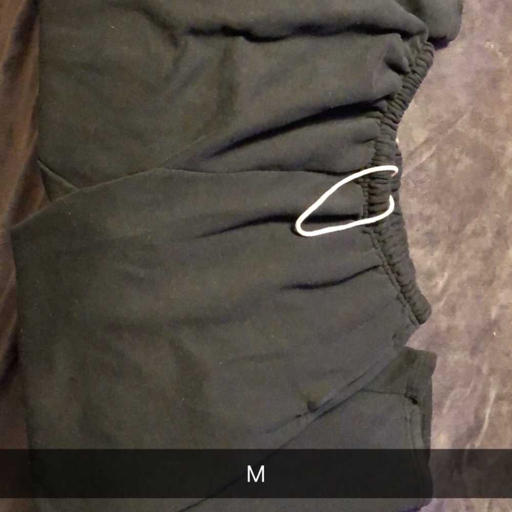 $2 clothes - Picture 3 of 8